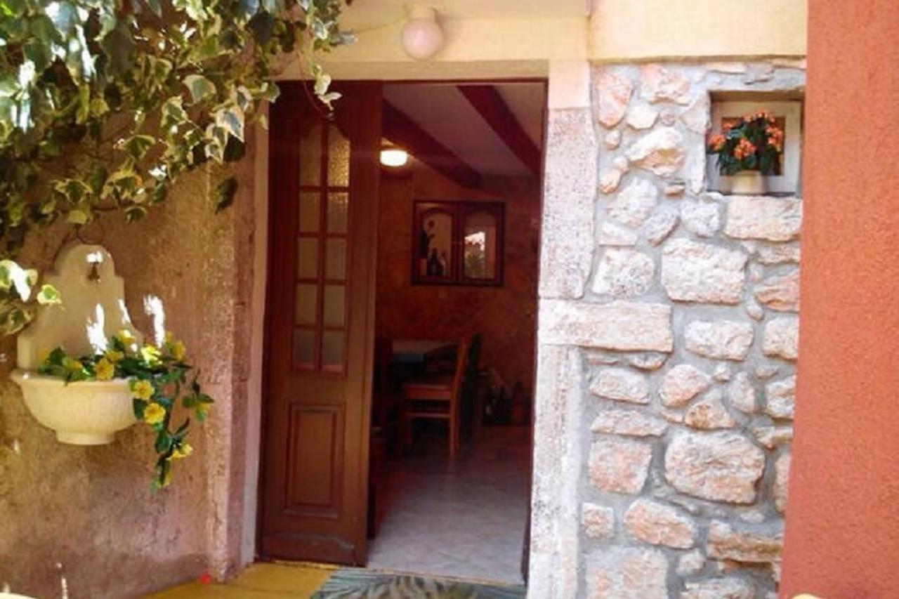 Family House In The Old Center Apartamento Cres Exterior foto